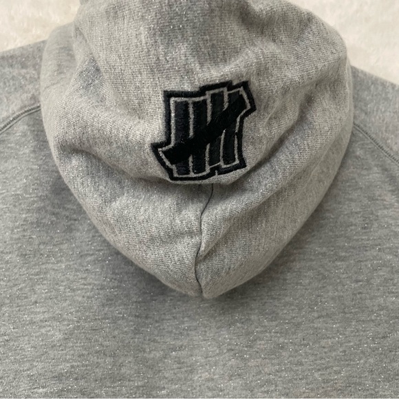 UNDEFEATED Zip Up Hooded Sweatshirt - Picture 7 of 8